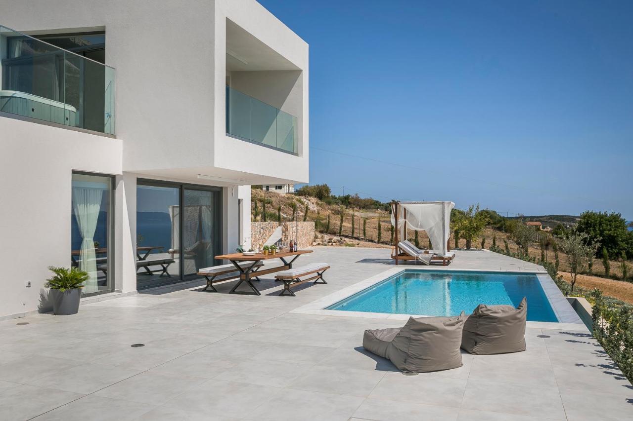 Plateies Oikos Boutique Residences מראה חיצוני תמונה